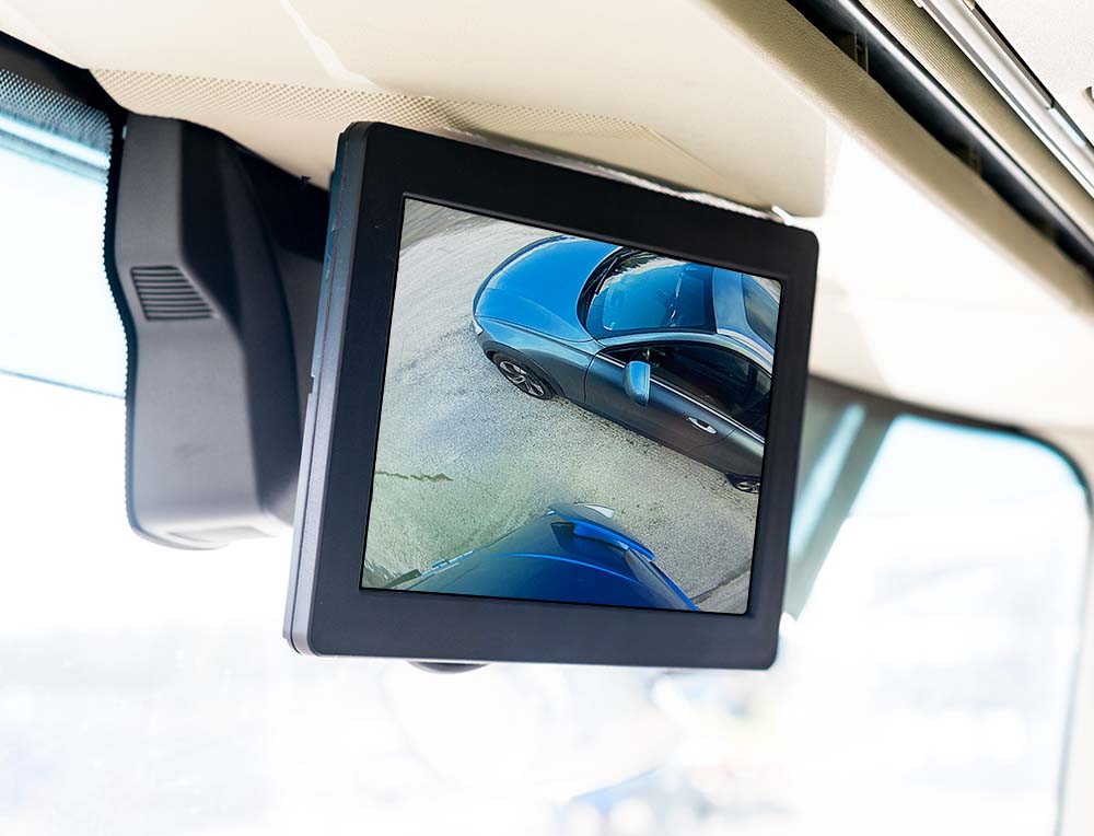 CornerEye skärm i hytten